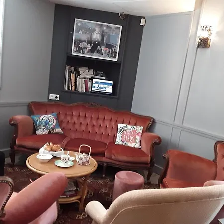 Madelon Iv Bed and breakfast