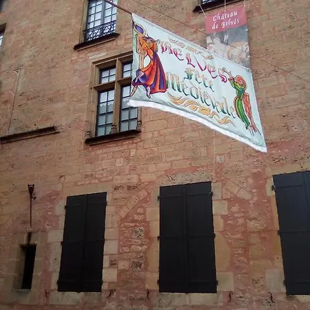 Couette-café Madelon Iv 3*