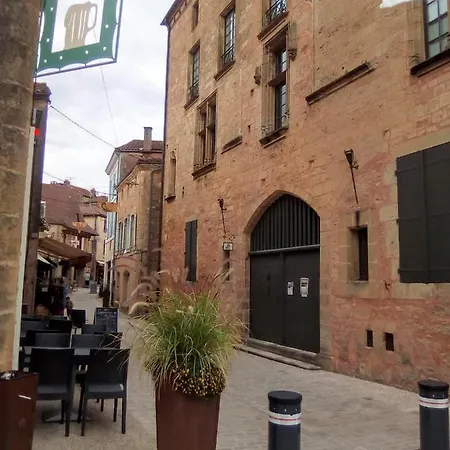 Madelon Iv 3* Belvès