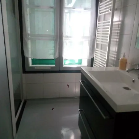 Couette-café Madelon Iv