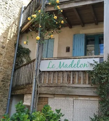 Couette-café Madelon Iv 3*