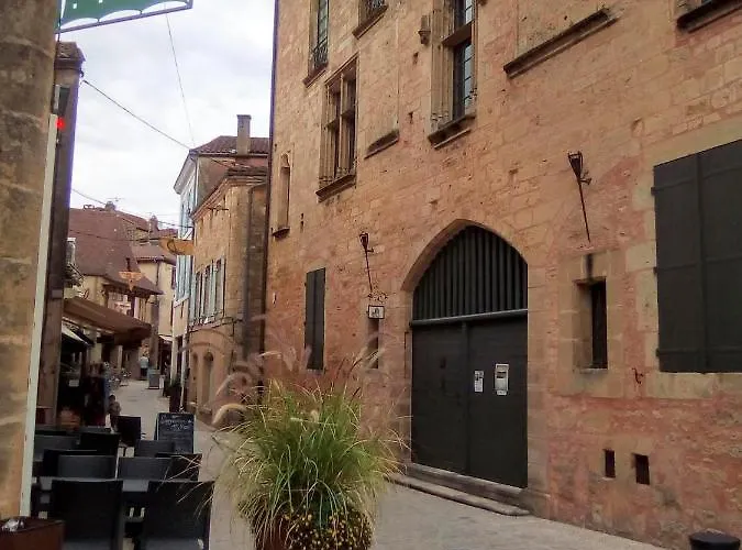 Madelon Iv 3* Belvès