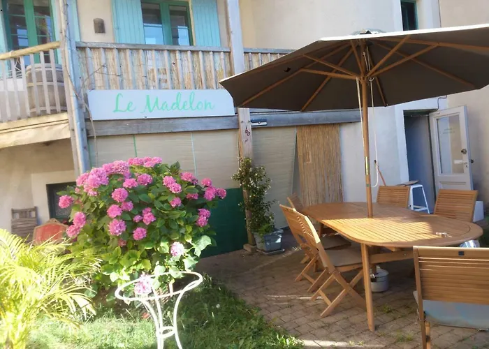 Madelon Iv Couette-café Belvès